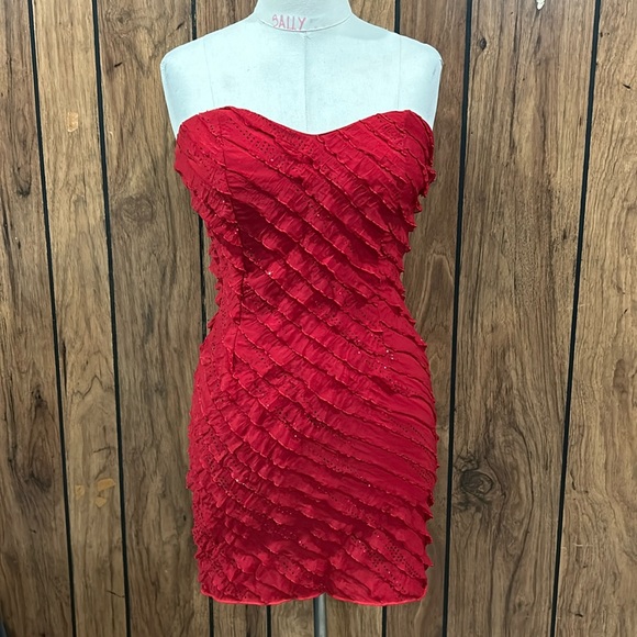 Women’s ruffle glitter red party dress size Small - Picture 1 of 6